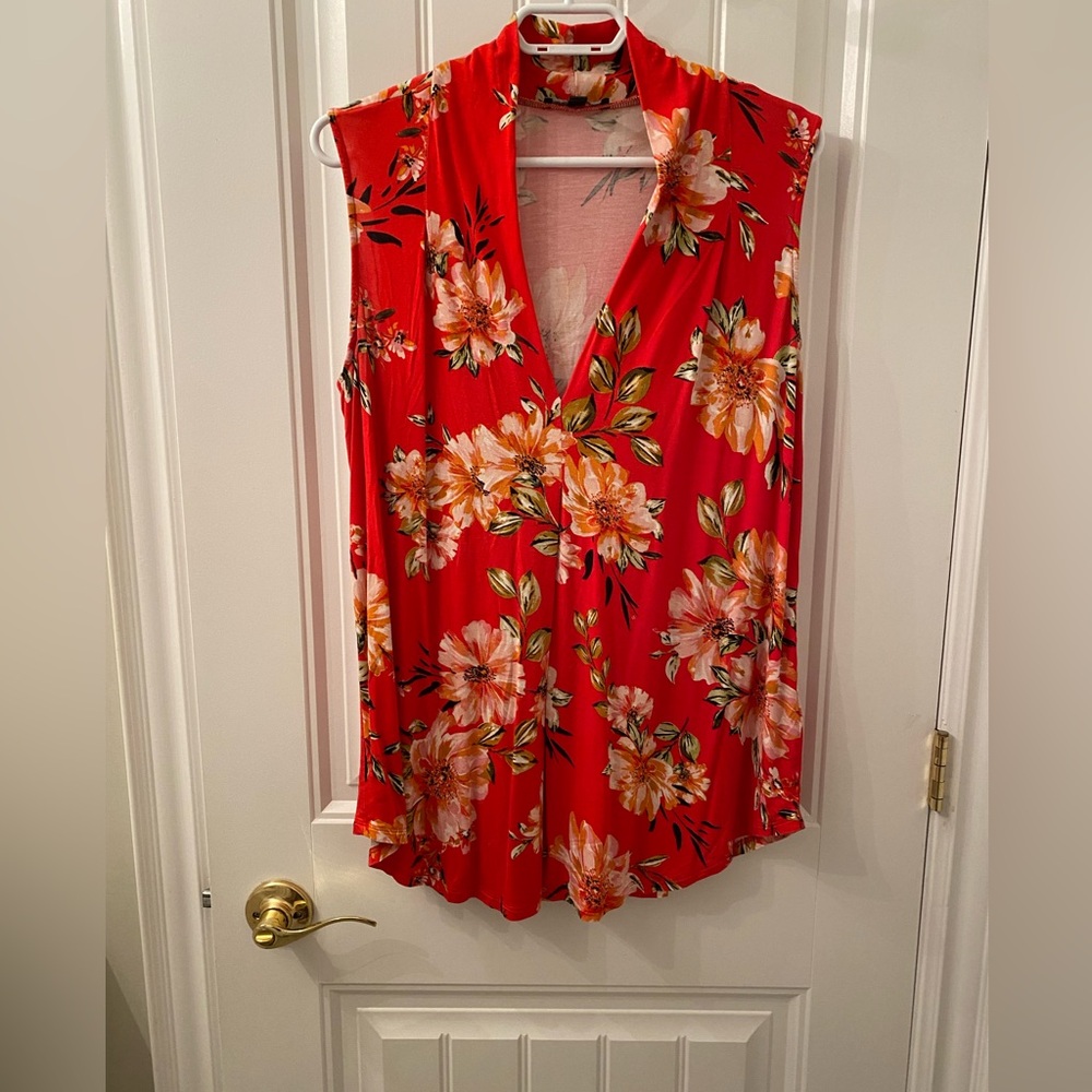 Women’s Size Large Sleeveless Red Floral Print Top with Extra Material in Front